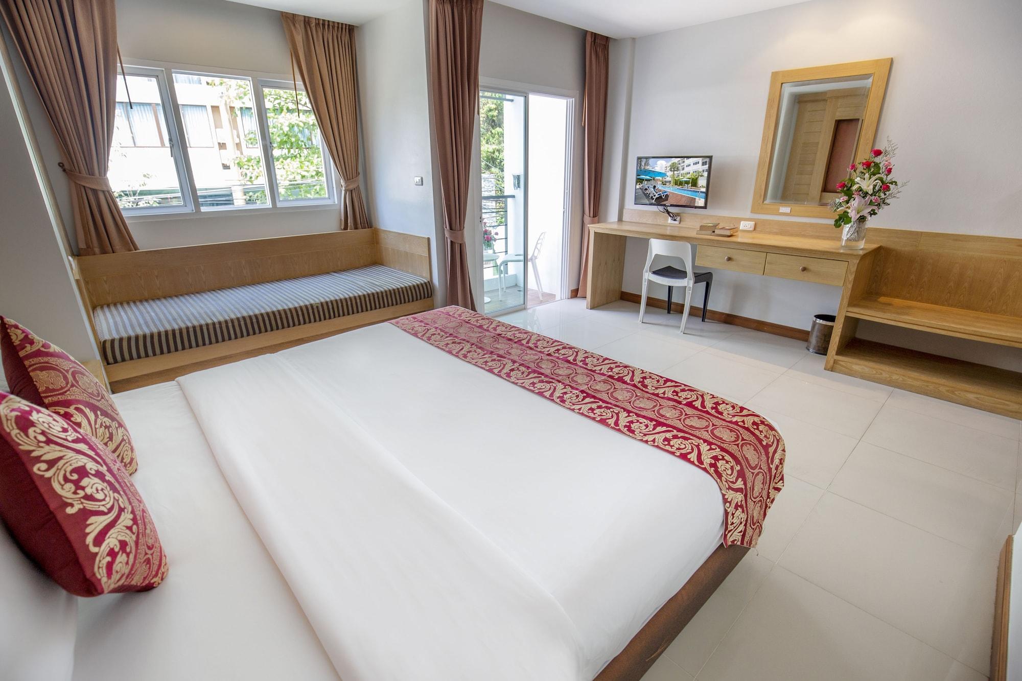 Sungthong Kamala Beach Resort Luaran gambar