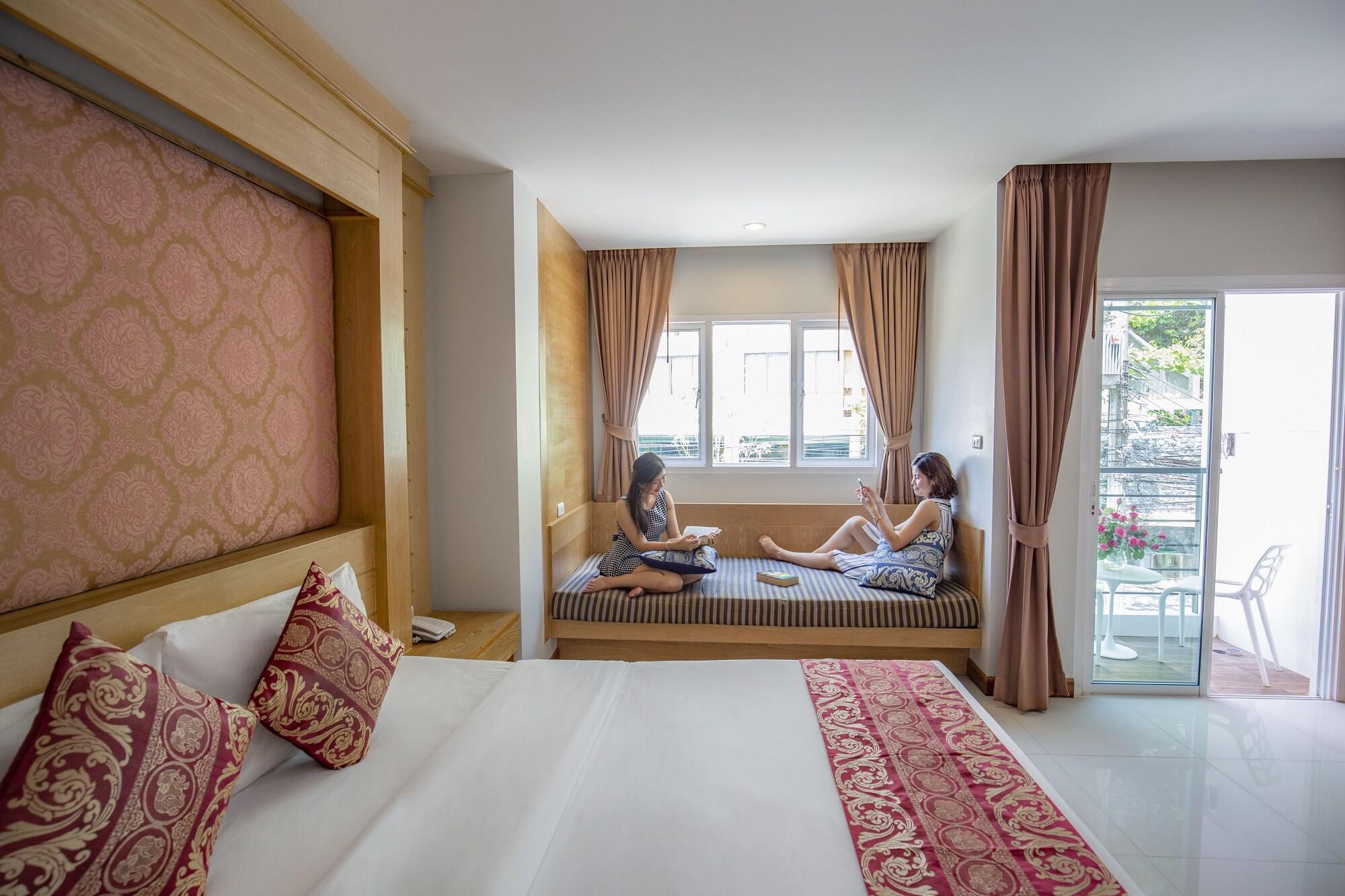 Sungthong Kamala Beach Resort Luaran gambar