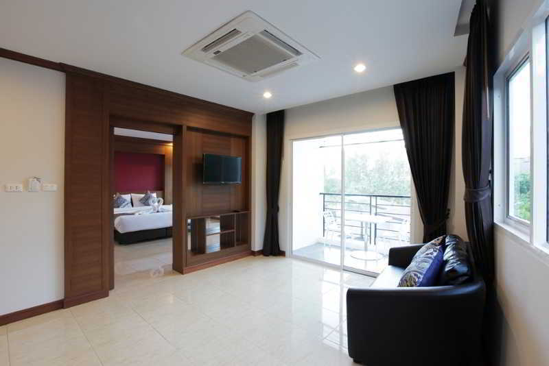 Sungthong Kamala Beach Resort Luaran gambar