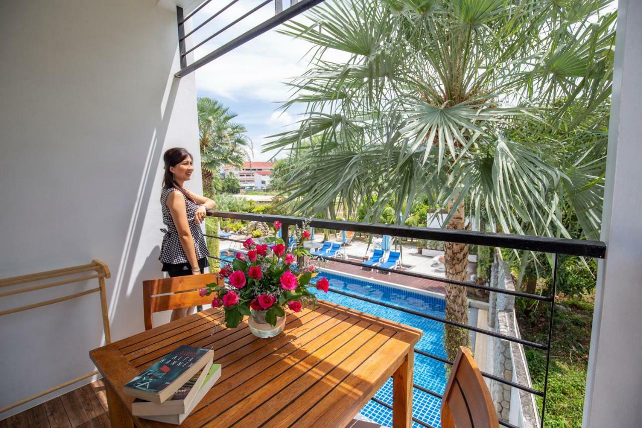 Sungthong Kamala Beach Resort Luaran gambar