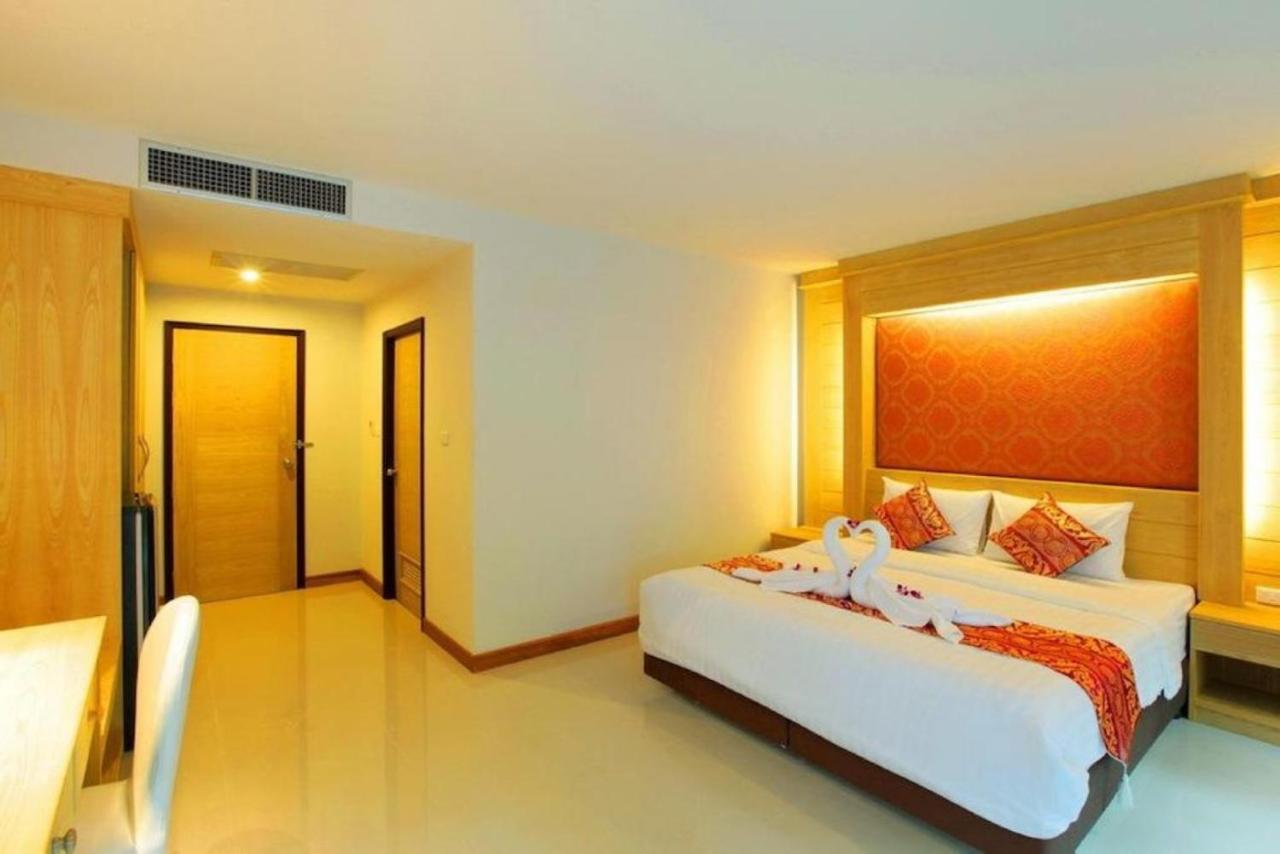 Sungthong Kamala Beach Resort Luaran gambar
